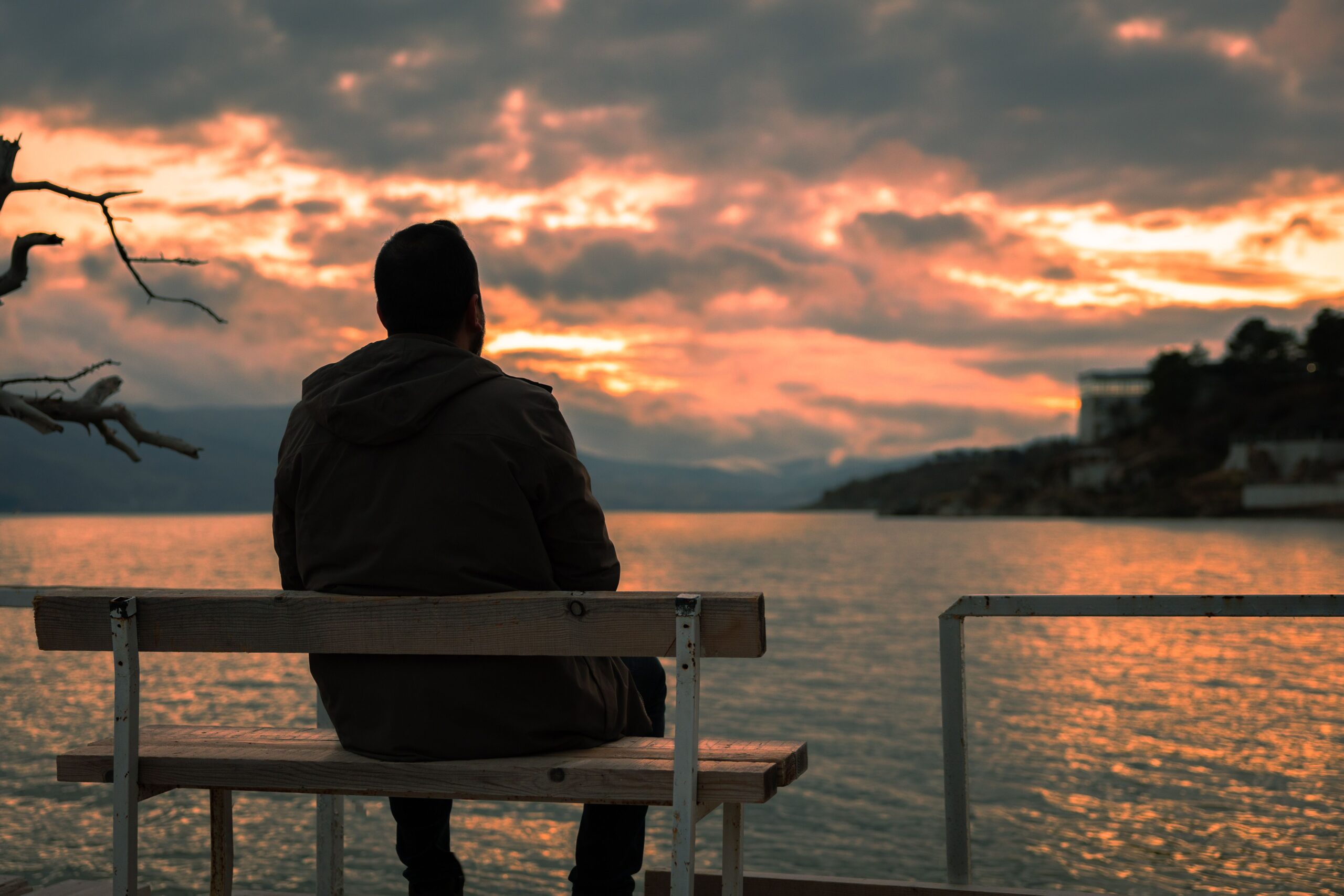 Are You Waiting on God or Is He Waiting on You? (8 Signs) Are You Waiting on God or Is He Waiting on You? (8 Signs)